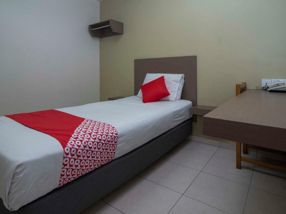 Oyo 434 Marbella Hotel Johor Bahru Eksteriør bilde